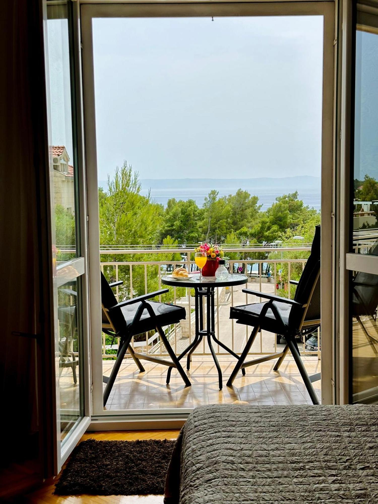 Spacious Family Apartment Near The Beach Makarska Extérieur photo