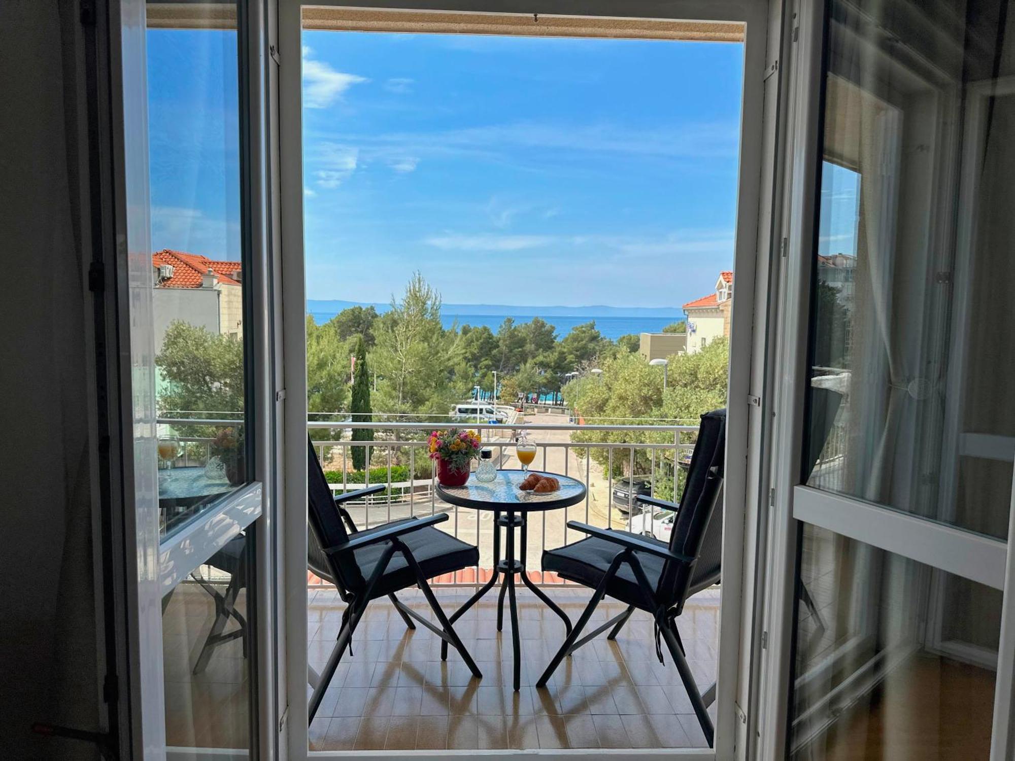 Spacious Family Apartment Near The Beach Makarska Extérieur photo